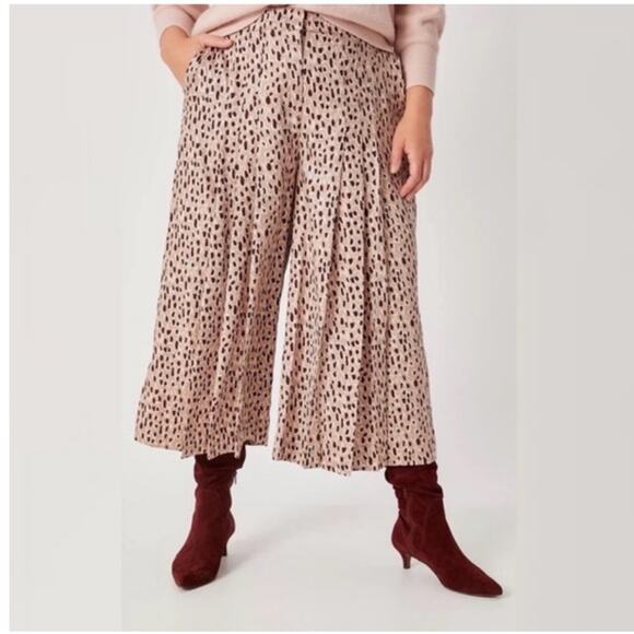 Anthropologie Isobel Cheetah Animal Print Pleated Wide Leg Pants Size Small EUC - Picture 3 of 16